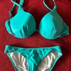 Vibrant Teal Women's Bikini Set never worn!